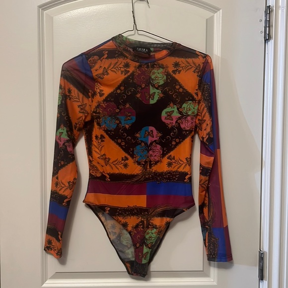 Akira Mesh Long-Sleeve Patterned Bodysuit - Picture 2 of 5
